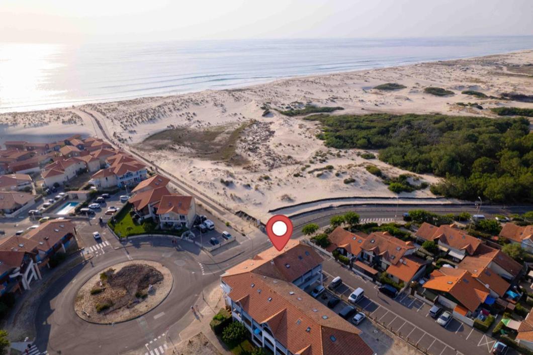 Appartement Au Pied Des Dunes Avec Vue 比斯卡罗斯 外观 照片